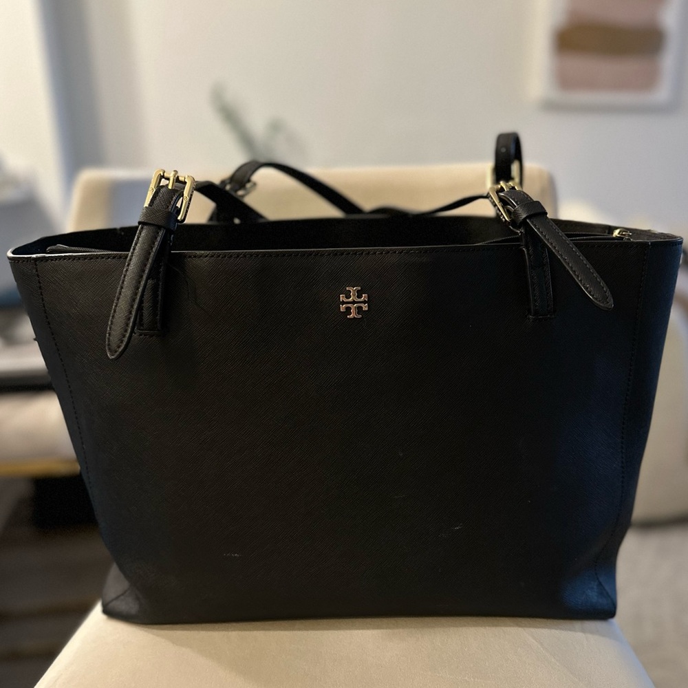 tory burch black tote bag